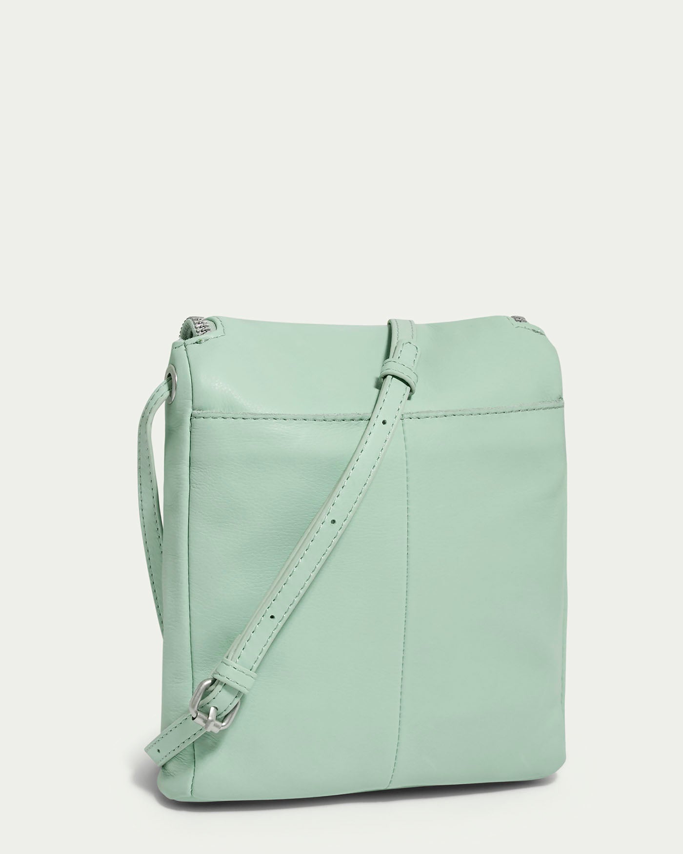 aquamarine