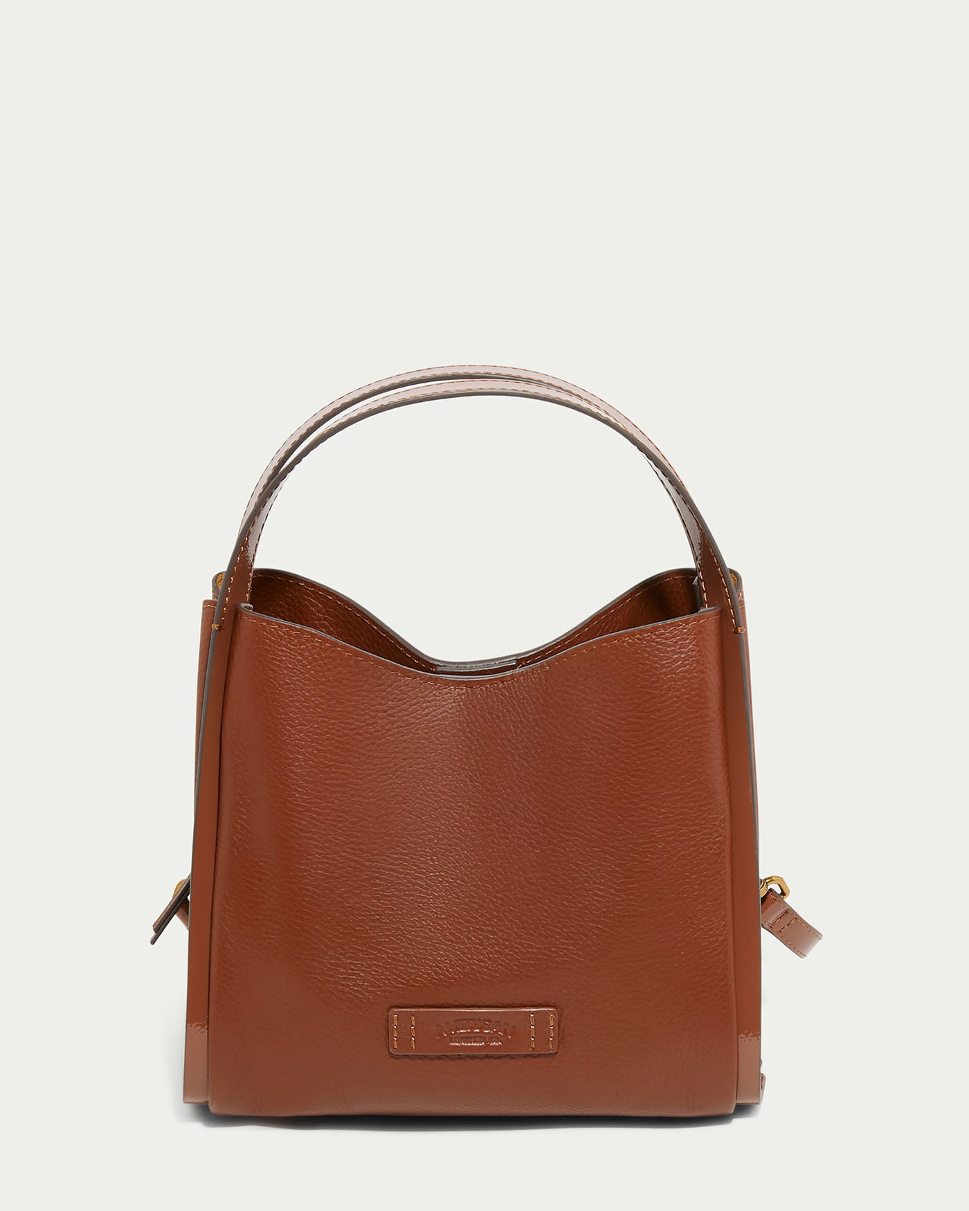Auburn  アーバンリバーコモレビ Auburn Triple Compartment Convertible Crossbody | American Leather Co.