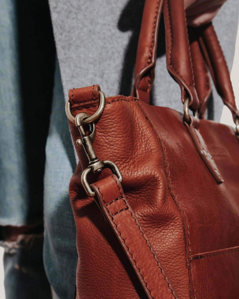 Kelly Tote - brandy lifestyle