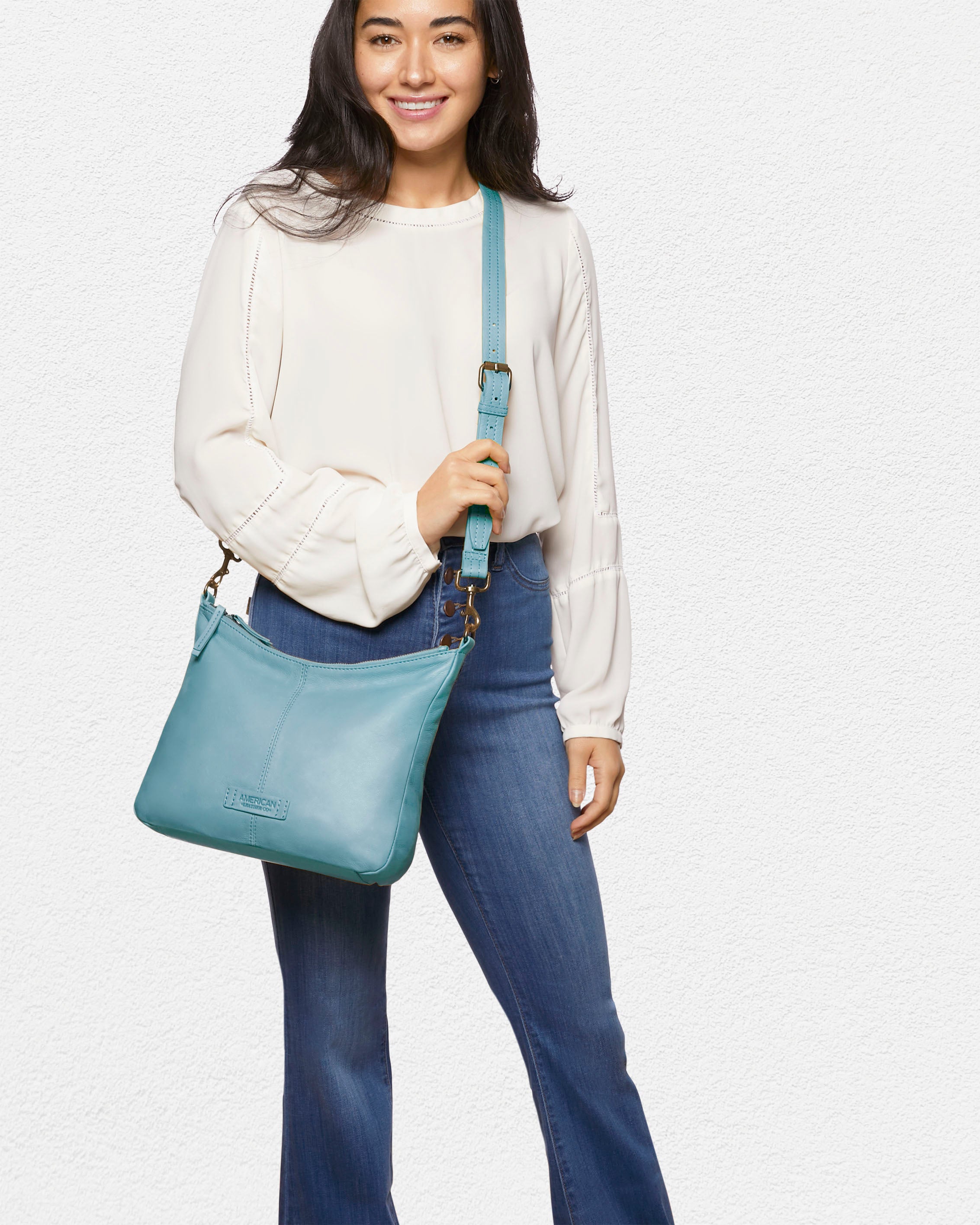 Salem Triple Entry Crossbody in Glacier | American Leather Co.