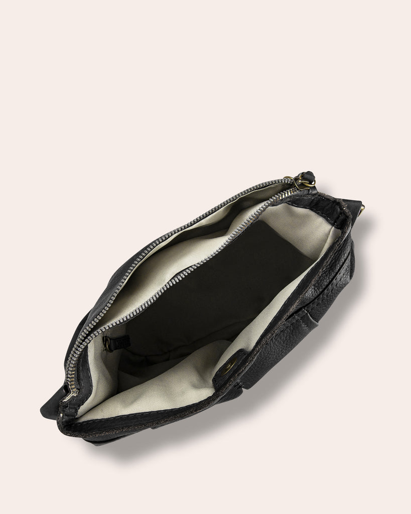 Vienna Double Entry Hobo - inside